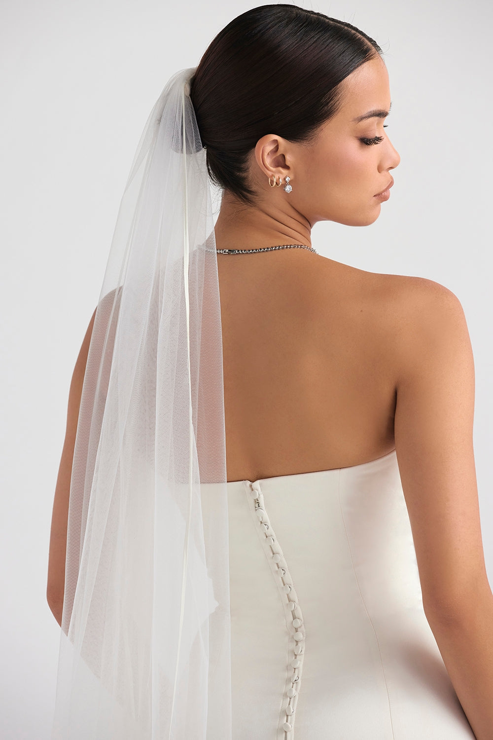 Simone-White Soft Tulle Veil