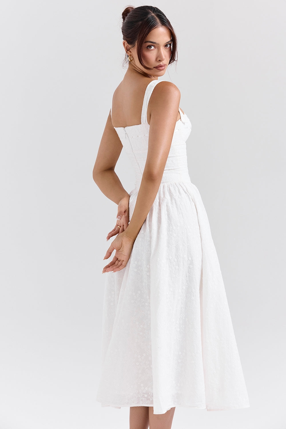 Vivien-White Broderie Anglais Midi Sundress