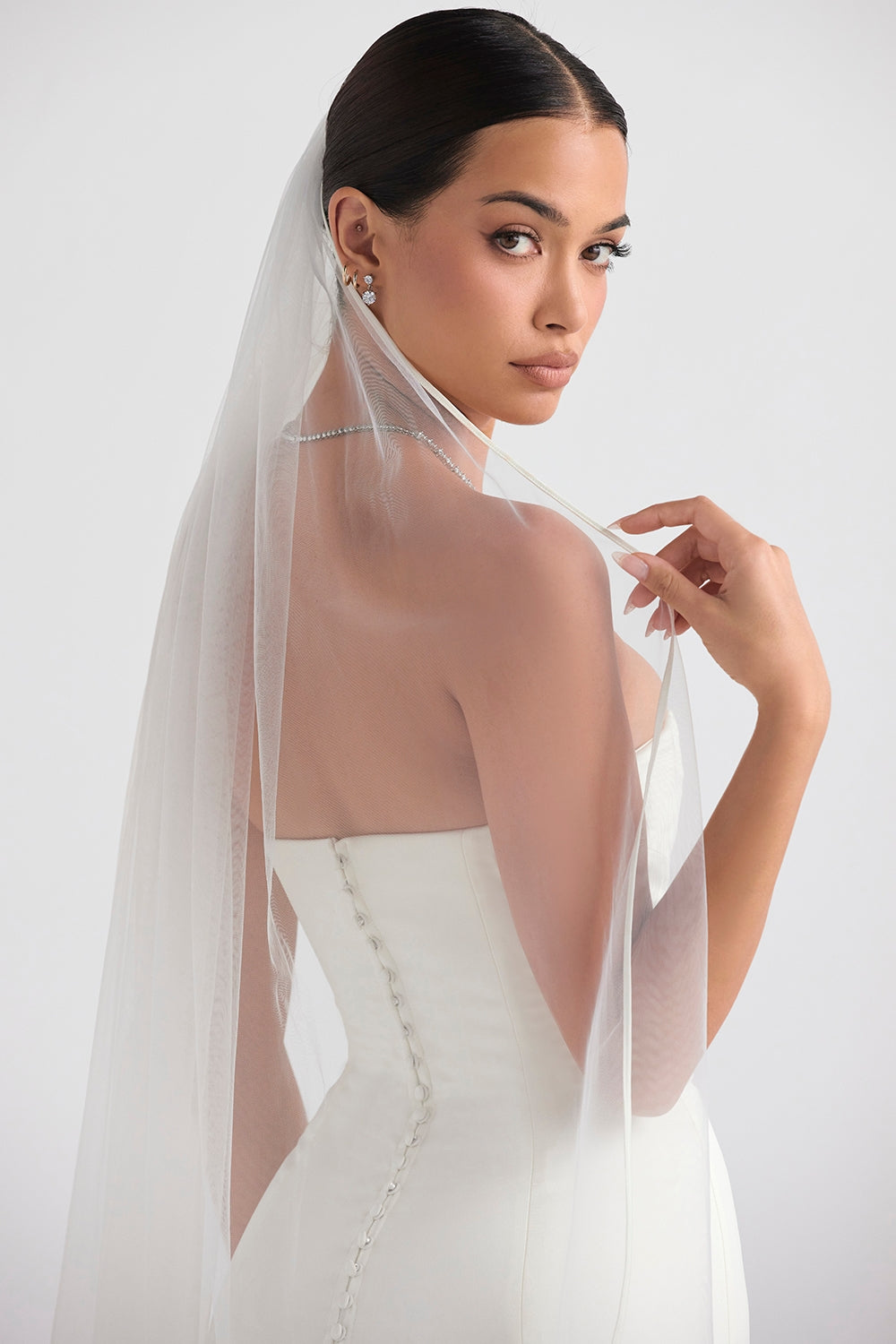 Simone-White Soft Tulle Veil