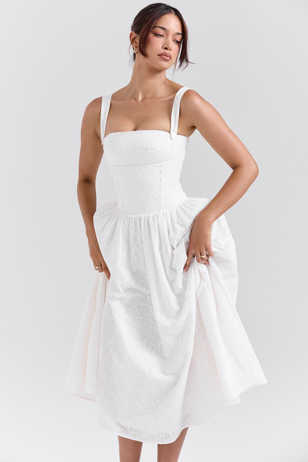 Vivien-White Broderie Anglais Midi Sundress