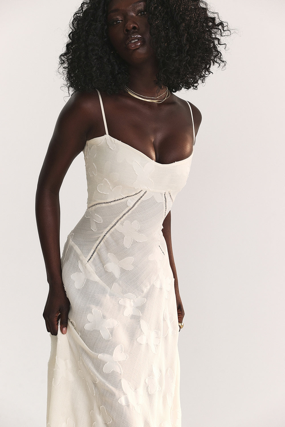 Seren-Vintage Cream Floral Lace Back Maxi Dress